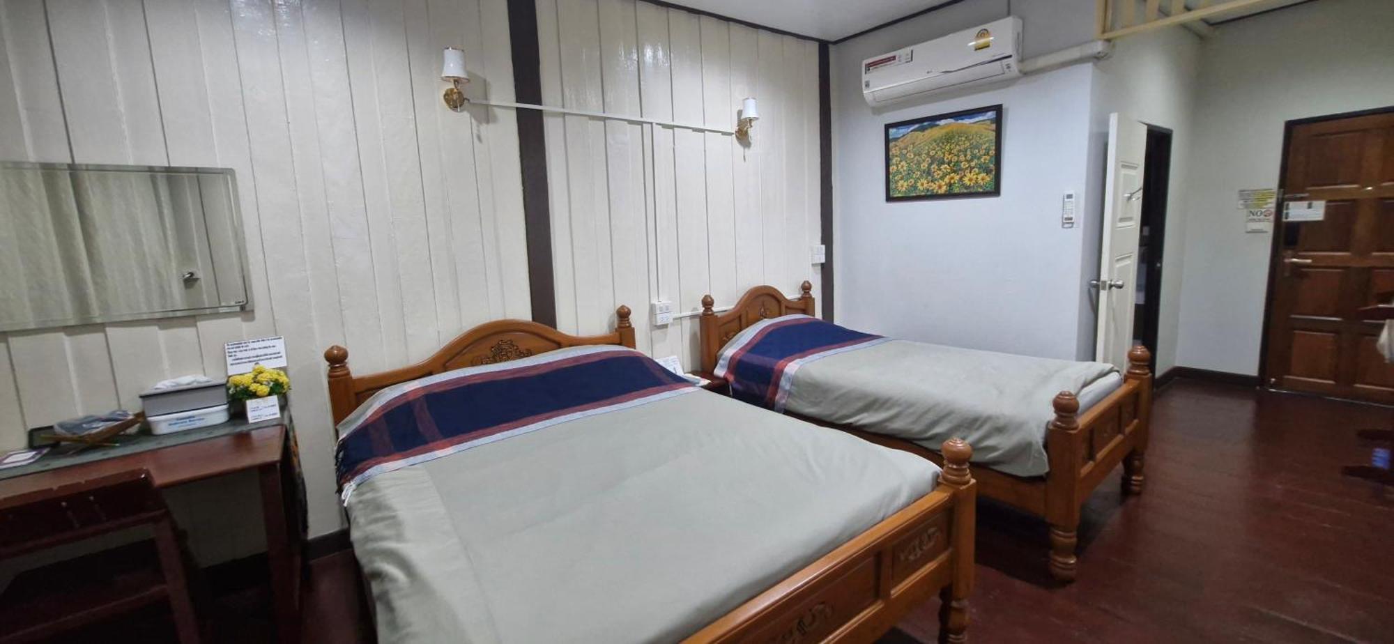 Bed and Breakfast Ob Arun House Бангкок Экстерьер фото